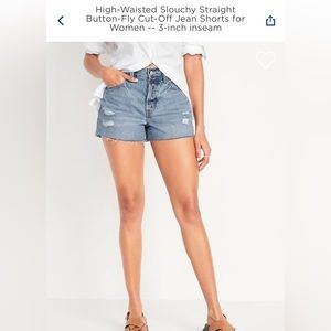Old Navy Women’s high waisted slouchy straight button-fly cutoff jean short